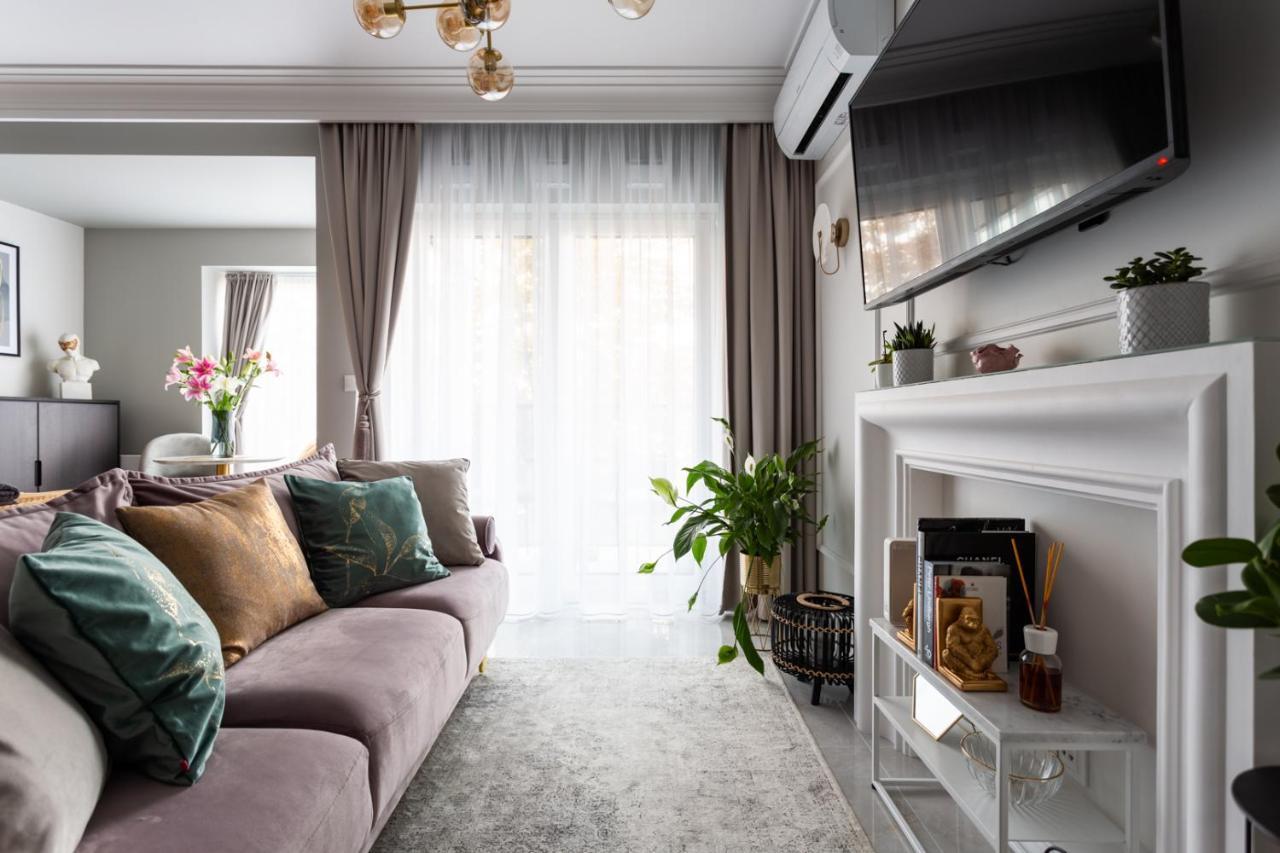 Golden Prince Apartment, So Close To Rynek! Free Parking Included. Wroclaw Dış mekan fotoğraf
