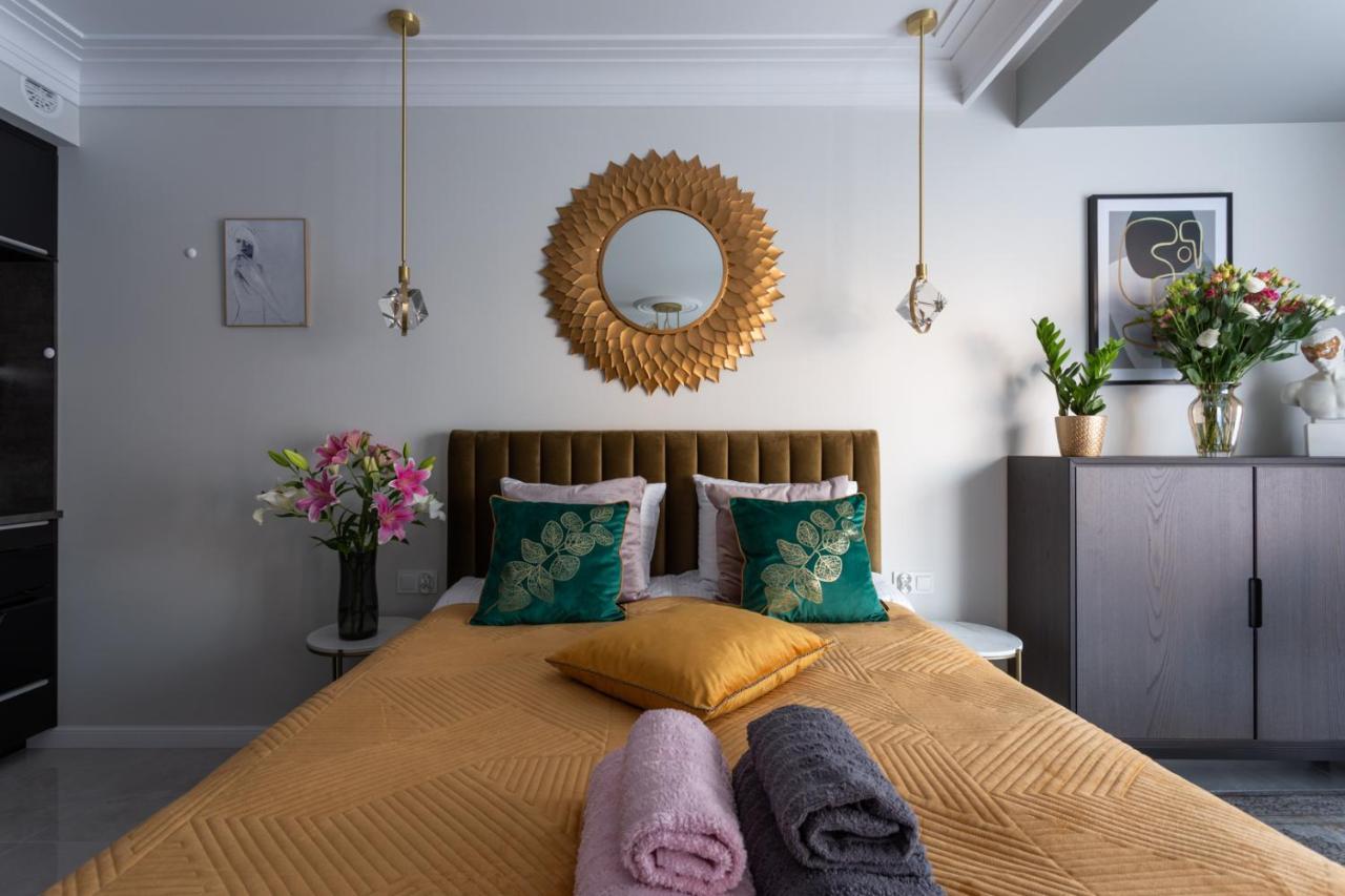 Golden Prince Apartment, So Close To Rynek! Free Parking Included. Wroclaw Dış mekan fotoğraf